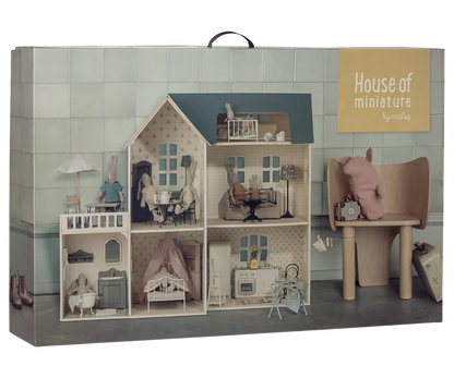 Dollhouse, House of Miniature